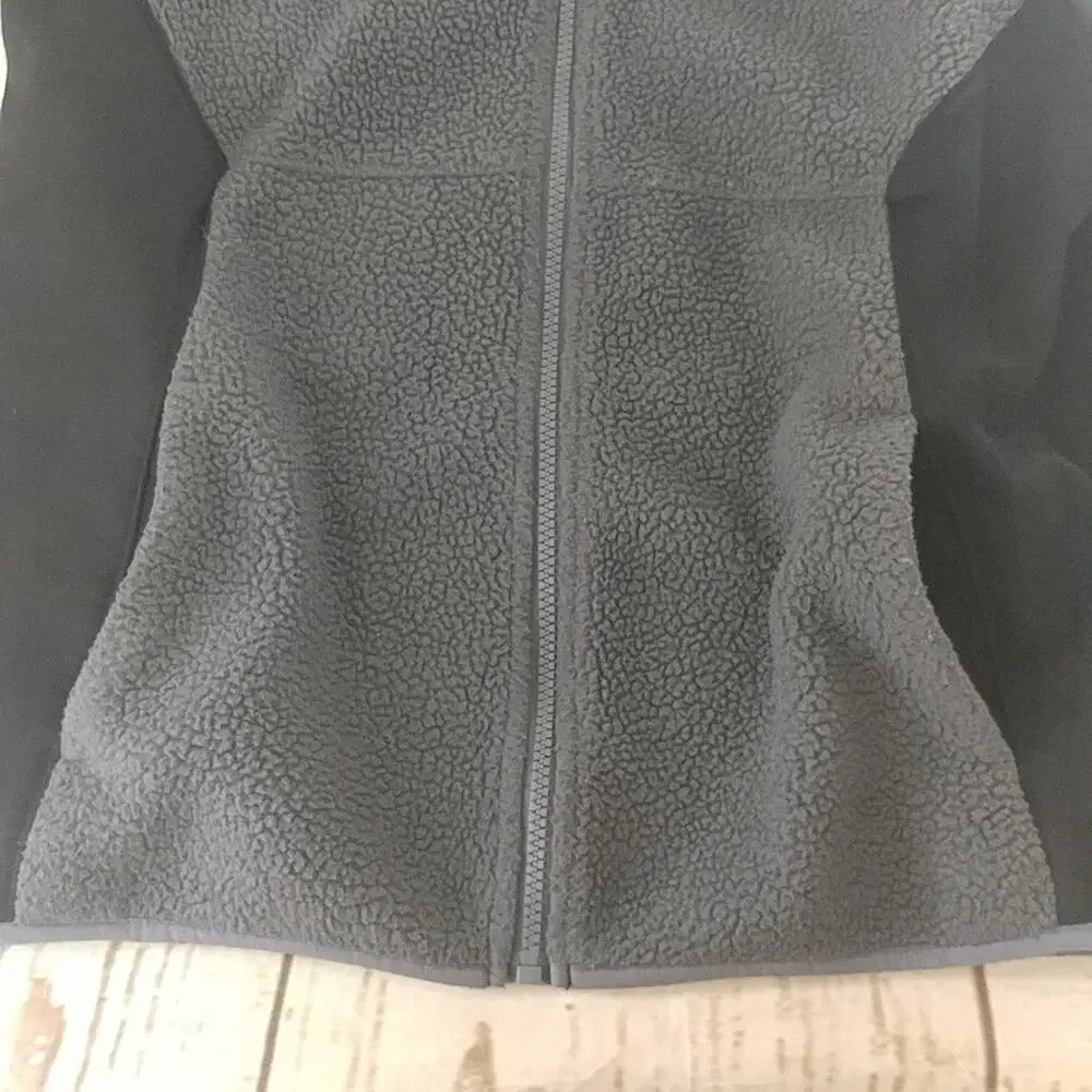 Old Navy Active Zip Front Fleece Jacket Size XL (14-16)